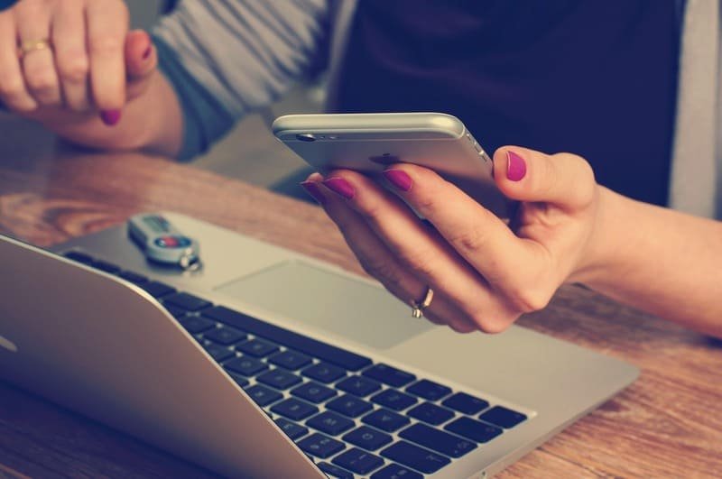 Conoce cómo integrar la atención virtual en una estrategia de atención multicanal